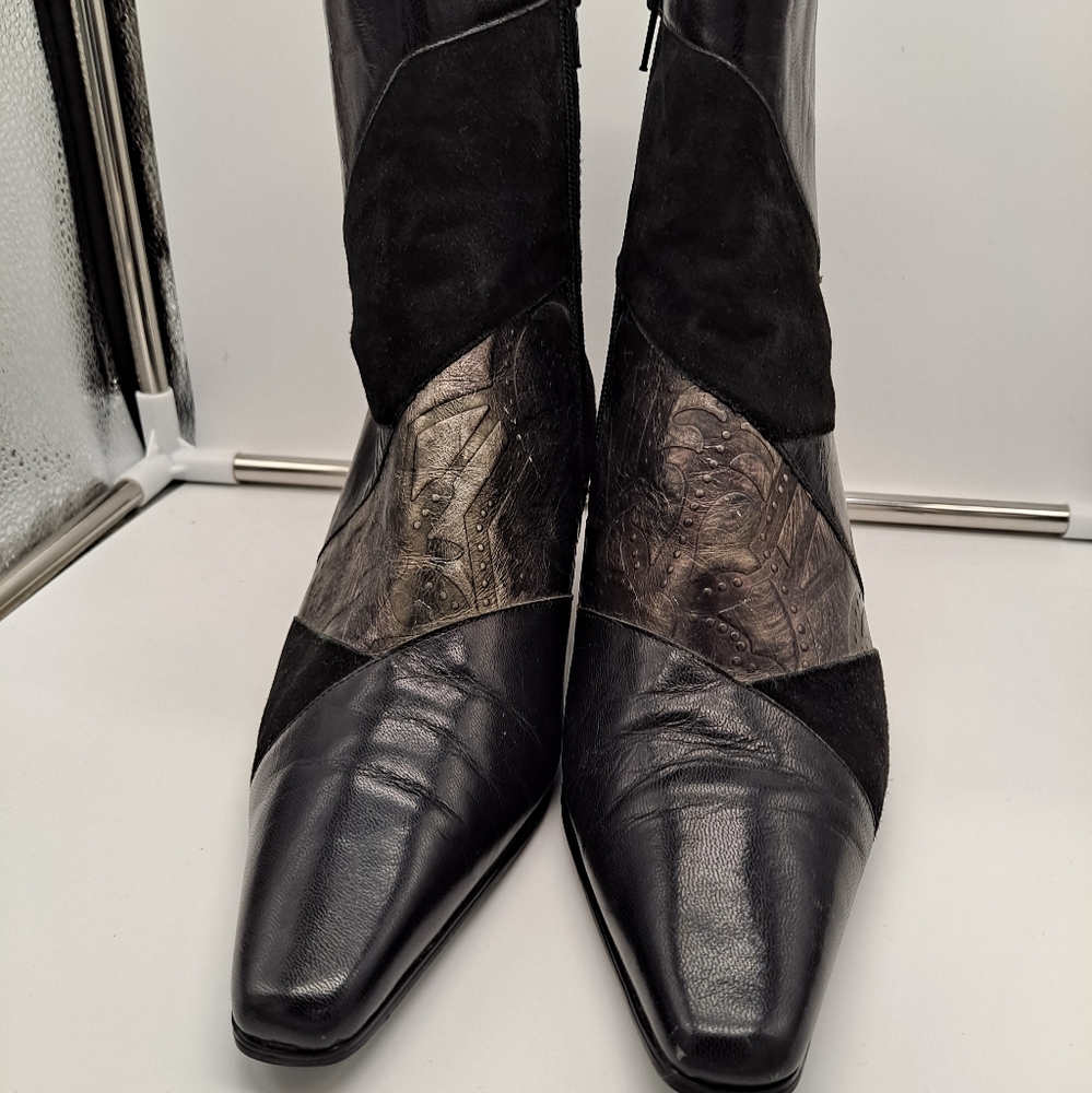 Monroe and Franco Vintage boots Booties leather and Suede 7.5M